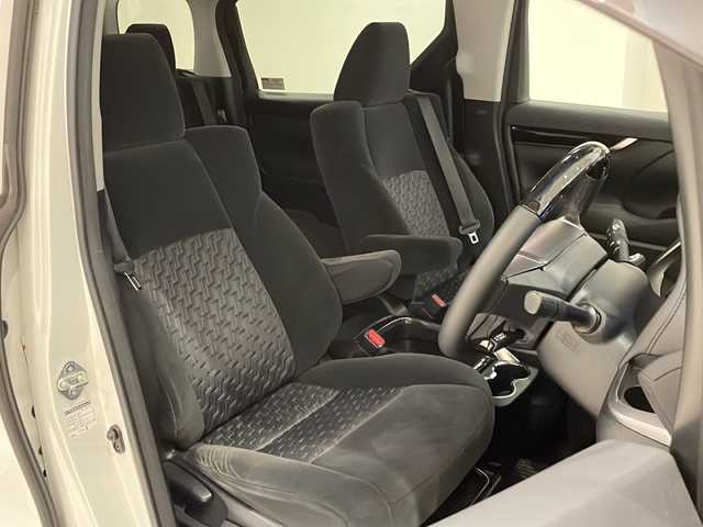 トヨタ アルファード S Aパッケージ 福井県 2015(平27)年 8.1万km ホワイトパールクリスタルシャイン 純正SDナビ/フルセグTV/BT/DVD/CD/SD/バックカメラ/フリップダウンモニター/ビルトインETC/前後ドライブレコーダー/クルーズコントロール/コーナーセンサー/両側パワースライドドア/デジタルインナーミラー/MTモード付AT/ウッドコンビステアリング/オートライト/LEDヘッドライト/純正18インチアルミホイール/プッシュスタート/スマートキー×2