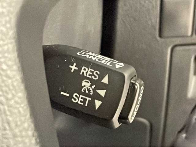 トヨタ アルファード S Aパッケージ 福井県 2015(平27)年 8.1万km ホワイトパールクリスタルシャイン 純正SDナビ/フルセグTV/BT/DVD/CD/SD/バックカメラ/フリップダウンモニター/ビルトインETC/前後ドライブレコーダー/クルーズコントロール/コーナーセンサー/両側パワースライドドア/デジタルインナーミラー/MTモード付AT/ウッドコンビステアリング/オートライト/LEDヘッドライト/純正18インチアルミホイール/プッシュスタート/スマートキー×2