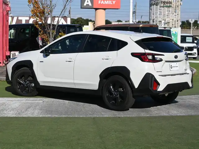 スバル クロストレック ツーリング 千葉県 2023(令5)年 3万km クリスタルホワイトP アイサイト/・プリクラッシュブレーキ/・RAB（後退時ブレーキアシスト）/・スバルリヤビークルディテクション/XMODE/SRH（ステアリング・レスポンシブ・ヘッドランプ）/純正コネクトナビ/地デジTV/【Bluetooth接続】/【Apple CarPlay　Android Auto対応】/バックカメラ/リバース連動ドアミラー（左）/前席パワーシート/シートヒーター/革巻きステアリング/ステアリングスイッチ/パドルシフト/ETC/LEDヘッドライト/フォグライト/ウインカーミラー/コーナーセンサー/純正17インチアルミホイル/サイド/カーテンエアバッグ/キーレスアクセス