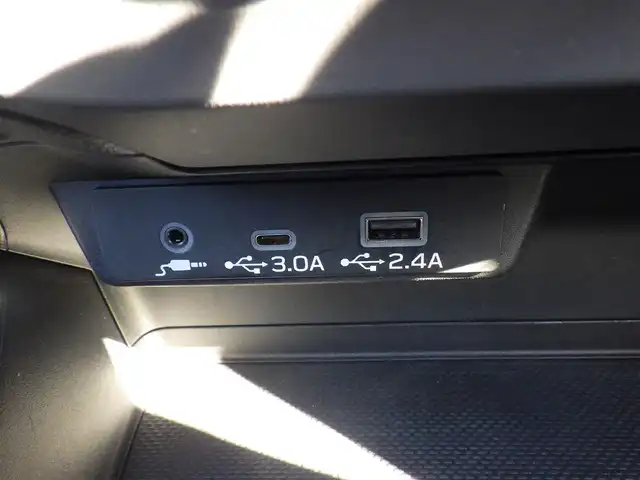 スバル クロストレック ツーリング 千葉県 2023(令5)年 3万km クリスタルホワイトP アイサイト/・プリクラッシュブレーキ/・RAB（後退時ブレーキアシスト）/・スバルリヤビークルディテクション/XMODE/SRH（ステアリング・レスポンシブ・ヘッドランプ）/純正コネクトナビ/地デジTV/【Bluetooth接続】/【Apple CarPlay　Android Auto対応】/バックカメラ/リバース連動ドアミラー（左）/前席パワーシート/シートヒーター/革巻きステアリング/ステアリングスイッチ/パドルシフト/ETC/LEDヘッドライト/フォグライト/ウインカーミラー/コーナーセンサー/純正17インチアルミホイル/サイド/カーテンエアバッグ/キーレスアクセス