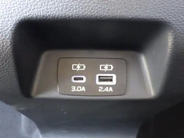 スバル クロストレック ツーリング 千葉県 2023(令5)年 3万km クリスタルホワイトP アイサイト/・プリクラッシュブレーキ/・RAB（後退時ブレーキアシスト）/・スバルリヤビークルディテクション/XMODE/SRH（ステアリング・レスポンシブ・ヘッドランプ）/純正コネクトナビ/地デジTV/【Bluetooth接続】/【Apple CarPlay　Android Auto対応】/バックカメラ/リバース連動ドアミラー（左）/前席パワーシート/シートヒーター/革巻きステアリング/ステアリングスイッチ/パドルシフト/ETC/LEDヘッドライト/フォグライト/ウインカーミラー/コーナーセンサー/純正17インチアルミホイル/サイド/カーテンエアバッグ/キーレスアクセス