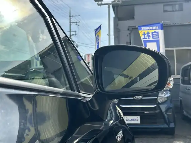 トヨタ プリウス α S 京都府 2015(平27)年 12.6万km アティチュードブラックマイカ (株)IDOMが運営する【じしゃロン伏見店】の自社ローン対象車両になります。こちらは現金ご利用時の価格です。自社ローンご希望の方は別途その旨お申付け下さい。/社外ナビ/ETC/DTV/BT/DVD/CD/プッシュスタート/ドアバイザー