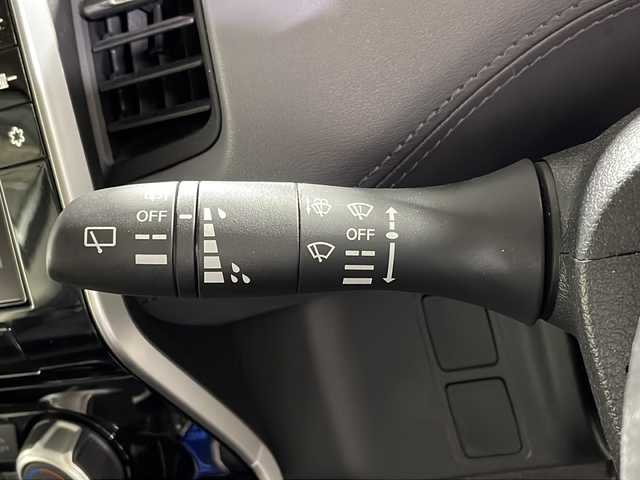 日産 セレナ e－パワー ハイウェイスター V 沖縄県 2019(令1)年 7万km ブリリアントホワイトパール 禁煙車/県外仕入れ/10インチ純正ナビ/【CD/DVD/フルセグTV/BT】/後席フリップダウンモニター/全方位カメラ/前方ドライブレコーダー/ETC/両側パワースライドドア/前席シートヒーター/ステアリングヒーター/16インチ純正アルミ/純正LEDヘッドライト/オートライト/スマートキー