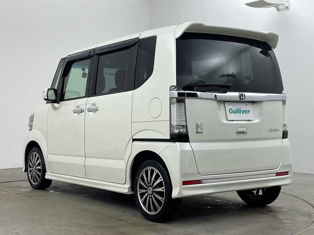 ホンダ Ｎ ＢＯＸ カスタム G ターボ Aパッケージ 兵庫県 2014(平26)年 9.2万km プレミアムホワイトパール ・純正8インチナビ/BT/CD/DVD/TV/USB/SD/・バックカメラ/・安心パッケージ/・シティブレーキアクティブシステム/・クルーズコントロール/・両側パワースライドドア/・横滑り防止装置/・ステアリングスイッチ/・パドルシフト/・前方ドライブレコーダー/・電動格納ミラー/・HIDヘッドライト/・フォグランプ/・純正16インチホイール/・スマートキー/・スペアキー/・取扱説明書/・保証書