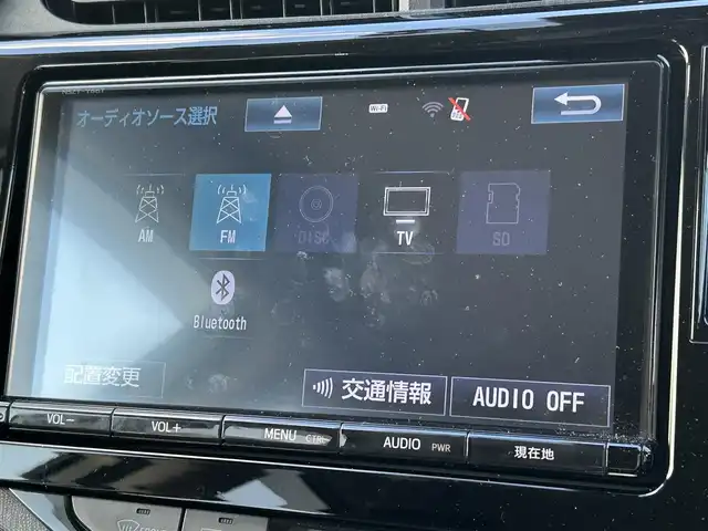 トヨタ アクア S スタイルブラック 愛媛県 2017(平29)年 9万km ライムホワイトパールクリスタルシャイン ワンオーナー/プッシュスタート/純正ナビ（AM/FM/CD/DVD/SD/Bluetooth/フルセグTV）/バックカメラ/ETC2.0/AAC/シートヒーター/横滑り防止装置/レーンキープアシスト/オートライト/オートマチックハイビーム