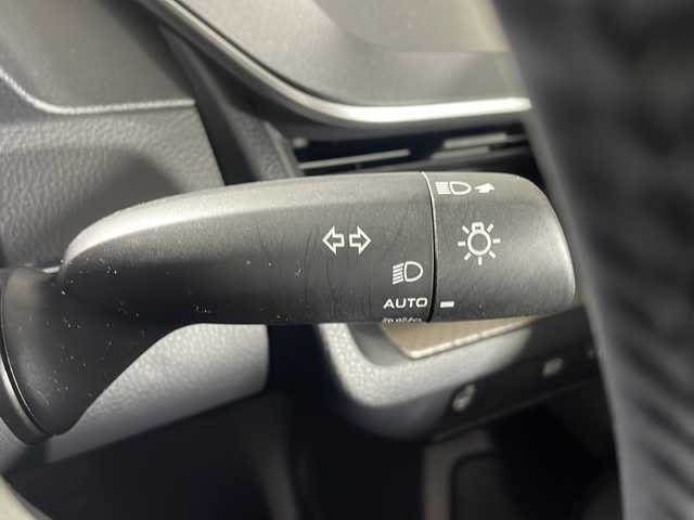 トヨタ プリウス Z 沖縄県 2024(令6)年 0.5万km 黄 禁煙車　/ワンオーナー　/純正１２．３インチナビ　/（フルセグＴＶ　Ｂｌｕｅｔｏｏｔｈ）　/全方位カメラ　/トヨタセーフティセンス/・PCS（プリクラッシュセーフティ）/・LDA（レーンディパーチャーアラート）/・AHB（オートマチックハイビーム）/BSM（ブラインドスポットモニター）　/PDA（プロアクティブドライビングアシスト）　/前後ドライブレコーダー　/ＥＴＣ２．０/レーダークルーズコントロール/レザーシート/メモリー付パワーシート/シートヒーター、エアシート/置くだけ充電/ステアリングヒーター