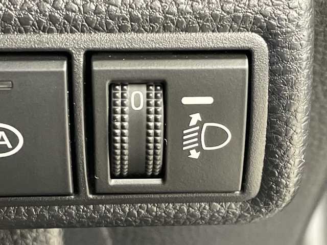 トヨタ カローラツーリング ダブルバイビー 群馬県 2020(令2)年 0.7万km スパークリングブラックパールクリスタルシャイン モデリスタエアロ　純正９型ナビ　バックカメラ　ＥＴＣ　純正ドラレコ　ハーフレザーシート　アダプティブクルーズコントロール　衝突被害軽減ブレーキ　レーンアシスト　クリアランスソナー　LED　禁煙車