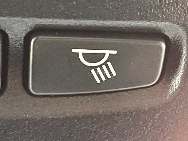 トヨタ カローラツーリング ダブルバイビー 群馬県 2020(令2)年 0.7万km スパークリングブラックパールクリスタルシャイン モデリスタエアロ　純正９型ナビ　バックカメラ　ＥＴＣ　純正ドラレコ　ハーフレザーシート　アダプティブクルーズコントロール　衝突被害軽減ブレーキ　レーンアシスト　クリアランスソナー　LED　禁煙車