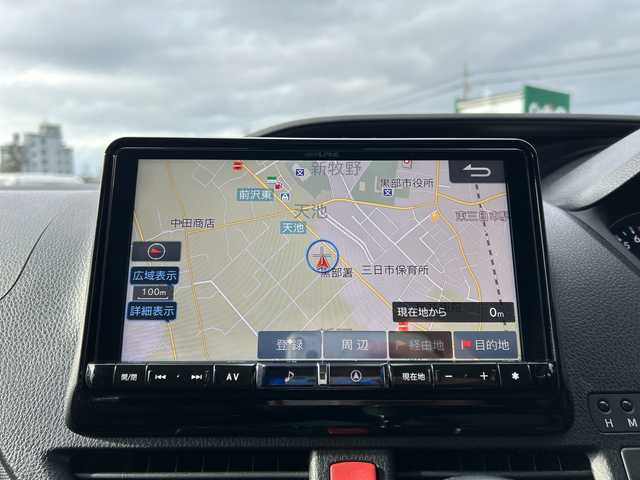 トヨタ ヴォクシー ZS 煌Ⅲ 富山県 2021(令3)年 7.2万km ブラック ４WD/アルパインフリップダウンモニター/アルパイン車種専用９インチメモリナビ/【フルセグＴＶ/CD/DVD/USB/HDMI/BT】/バックカメラ/社外デジタルインナーミラー/両側パワースライドドア/ウォークスルー/純正アルミホイール/純正フロアマット/エンジンスターター/ビルトインＥＴＣ/コーナーセンサー/LEDヘッドライト/オートハイビーム