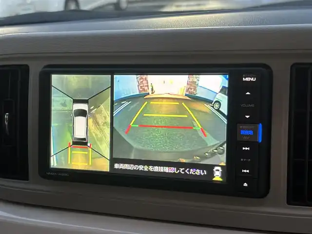 車両画像11