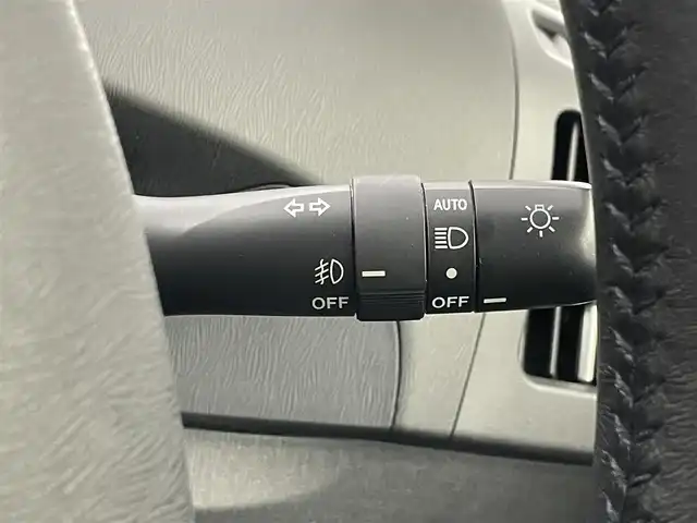 トヨタ プリウス G 埼玉県 2014(平26)年 3.4万km ボルドーマイカメタリック 純正ナビ　バックカメラ　ビルトインＥＴＣ　ドラレコ　パワーシート　クルーズコントロール　純正フロアマット　ＬＥＤヘドライト　スマートキー　オートライト　ＣＤ　ＤＶＤ　Ｂｌｕｅｔｏｏｔｈ　地デジＴＶ