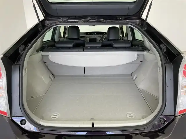 トヨタ プリウス G 埼玉県 2014(平26)年 3.4万km ボルドーマイカメタリック 純正ナビ　バックカメラ　ビルトインＥＴＣ　ドラレコ　パワーシート　クルーズコントロール　純正フロアマット　ＬＥＤヘドライト　スマートキー　オートライト　ＣＤ　ＤＶＤ　Ｂｌｕｅｔｏｏｔｈ　地デジＴＶ
