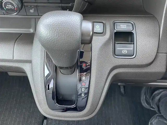 ホンダ Ｎ ＷＧＮ G ホンダセンシング 鳥取県 2020(令2)年 5万km ルナシルバーM ４ＷＤ/社外ナビ／ＴＶ／ＣＤ／ＢＴ/バックカメラ/ＥＴＣ・ドライブレコーダー/ホンダセンシング/レーダークルーズコントロール/レーンキープアシスト/プッシュスタート/電動パーキングブレーキ/前席シートヒーター/電動格納ミラー/オートライト/フロアマット
