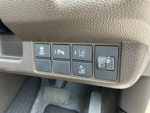 ホンダ Ｎ ＷＧＮ G ホンダセンシング 鳥取県 2020(令2)年 5万km ルナシルバーM ４ＷＤ/社外ナビ／ＴＶ／ＣＤ／ＢＴ/バックカメラ/ＥＴＣ・ドライブレコーダー/ホンダセンシング/レーダークルーズコントロール/レーンキープアシスト/プッシュスタート/電動パーキングブレーキ/前席シートヒーター/電動格納ミラー/オートライト/フロアマット