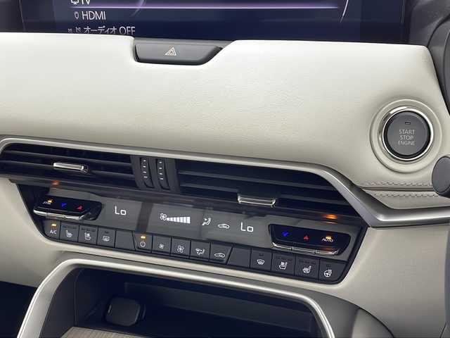マツダ ＣＸ－６０ 25S エクスクルーシブモード 鹿児島県 2023(令5)年 0.6万km ロジウムホワイトプレミアムメタリック 純正12.3インチナビ/(BT/USB/HDMI)/フルセグTV/全周囲カメラ/BOSEスピーカー/ETC/サンルーフ/衝突軽減ブレーキ/レーダークルーズコントロール/コーナーセンサー/ブラインドスポットモニター/レザーシート/前席パワーシート/全席シートヒーター/前席エアーシート/パワーバックドア/ステアリングヒーター/ステアリングリモコン/革巻きステアリング/LEDヘッドライト/オートライト/オートハイビーム/電動パーキングブレーキ/オートホールド/スマートキー/電動格納ミラー/純正フロアマット/純正アルミ20インチ