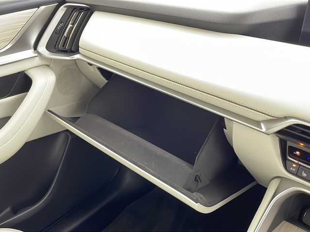 マツダ ＣＸ－６０ 25S エクスクルーシブモード 鹿児島県 2023(令5)年 0.6万km ロジウムホワイトプレミアムメタリック 純正12.3インチナビ/(BT/USB/HDMI)/フルセグTV/全周囲カメラ/BOSEスピーカー/ETC/サンルーフ/衝突軽減ブレーキ/レーダークルーズコントロール/コーナーセンサー/ブラインドスポットモニター/レザーシート/前席パワーシート/全席シートヒーター/前席エアーシート/パワーバックドア/ステアリングヒーター/ステアリングリモコン/革巻きステアリング/LEDヘッドライト/オートライト/オートハイビーム/電動パーキングブレーキ/オートホールド/スマートキー/電動格納ミラー/純正フロアマット/純正アルミ20インチ