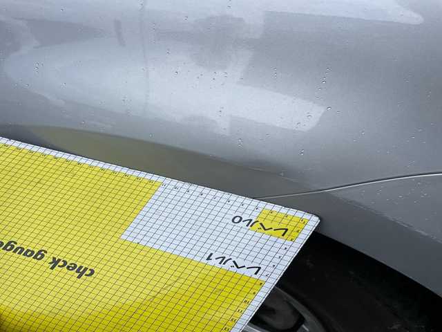 トヨタ シエンタ X Lパッケージ 道東・釧路十勝 2014(平26)年 2.8万km シルバーM ワンオーナー/寒冷地仕様/純正メモリーナビ/  (CD/ワンセグTV/Bluetooth)/バックカメラ/片側パワースライドドア/ウィンカーミラー/電動格納ミラー/運転席シートリフター/純正ドアバイザー/純正フロアマット/純正ドライブレコーダー/社外エンジンスターター/リモコンキー/スペアキー/リア五面フィルム施工/ディーラー記録簿 H29/R1/3/5/フロントワイパーデアイサー/取扱説明書/保証書/ナビ取説/社外14インチアルミホイール/夏タイヤ積込/  (175/70R14、2mm)