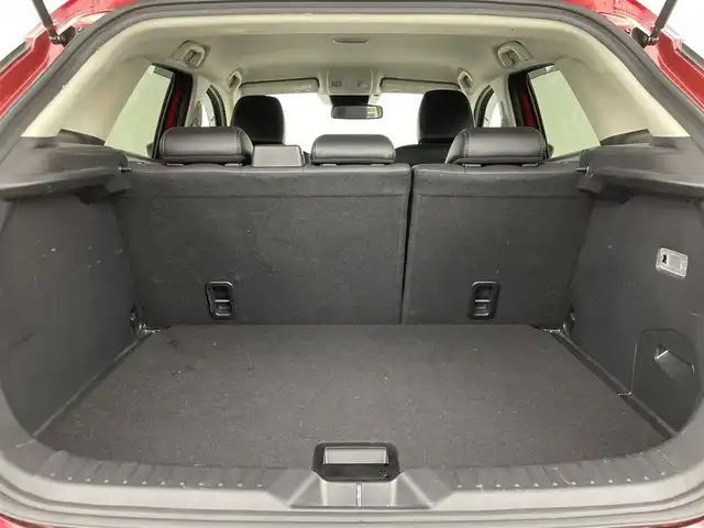 マツダ ＣＸ－３ 20SプロアクティブSパッケージ 群馬県 2019(平31)年 2.4万km ソウルレッドクリスタルM 360°ビュー・モニター＋フロントパーキングセンサー/CD/DVDプレイヤー＋地上デジタルTVチューナー(フルセグ)/＝＝＝＝＝＝/純正7型ナビ/(AM/FM/Bluetooth/フルセグTV/CD/DVD/SD//USB1・2/AUX/AppleCarPlay/AndroidAuto)/ブラインドスポットモニタリング/クルーズコントロール/パドルシフト/ヘッドアップディスプレイ/ビルトインETC/運転席側パワーシート(ポジションメモリ付)/前席シートヒーター/ステアリングヒーター/電動パーキングブレーキ/オートブレーキホールド/プッシュスタート/スマートキー/スペアキー有