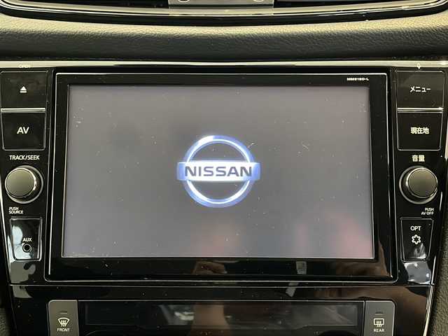 日産 エクストレイル 20Xi 福井県 2019(令1)年 6.8万km ブリリアントホワイトパール 純正９インチSDナビ/フルセグTV/アラウンドビューモニター/プロパイロット/ダウンヒルコントロール/前後コーナーセンサー/エマージェンシーブレーキ/ブラインドスポットウォーニング/純正ドライブレコーダー（DJ4-D）/ETC/デジタルインナーミラー/パワーバックドア/全席シートヒーター/オートライト/LEDヘッドライト/LEDフォグ/純正18インチアルミホイール/電動パーキング/オートホールド/プッシュスタート/スマートキー×2/ルーフレール/純正フロアマット