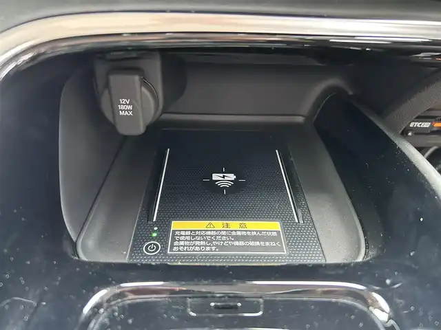 ホンダ ヴェゼル ハイブリッド e:HEV Z 静岡県 2023(令5)年 1.4万km クリスタルブラックパール ホンダセンシング/純正ディスプレイオーディオ/(AM/FM/BT/Applecarplay/androidauto)/フルセグTV/バックカメラ/ビルトインETC2.0/レーダークルーズコントロール/ハーフレザーシート/前席シートヒーター/ステアリングヒーター/パワーバックドア/前後コーナーセンサー/衝突被害軽減システム/横滑り防止装置/レーンキープアシスト/盗難防止装置/電動パーキングブレーキ/オートホールド/LEDヘッドライト/シーケンシャルターンランプ/オートマチックハイビーム/左右独立フルオートエアコン/そよ風アウトレット/スマートキー/プッシュスタート