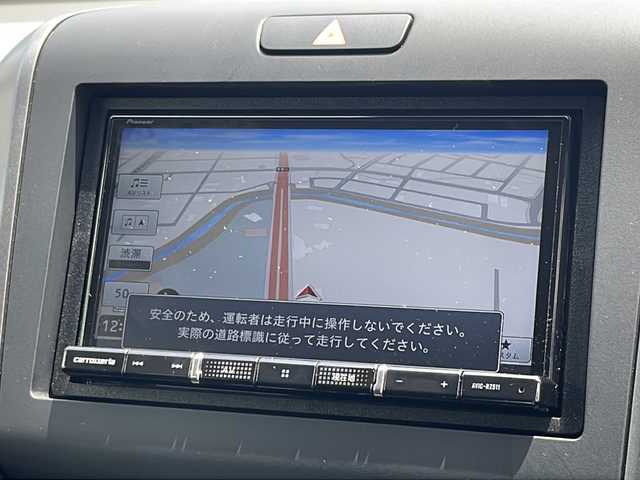ホンダ フリード G 千葉県 2023(令5)年 0.4万km プラチナホワイトパール ナビＡＶＩＣ－ＲＺ５１１　バックカメラ　両側パワースライドドア　ドラレコ　ＥＴＣ　ホンダセンシング　レーダークルーズ　コンフォートビューパッケージ　ＬＥＤライト　オートライト　オートリトラミラー
