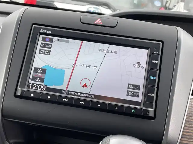 ホンダ フリード＋ クロスター 滋賀県 2023(令5)年 2万km プラチナホワイトパール 禁煙車/純正ナビ/CD/Bluetooth/FM/AM/SD/ipod/USB/バックカメラ/両側パワースライドドア/衝突軽減ブレーキ/アダプティブ・クルーズ・コントロール/車線維持支援システム/ETC/ハーフレザーシート/D/N席シートヒーター /前後ドライブレコーダー/LEDヘッドライト/オートライト/アイドリングストップ/ドアバイザー/プッシュスタート /スマートキー/電格ミラー