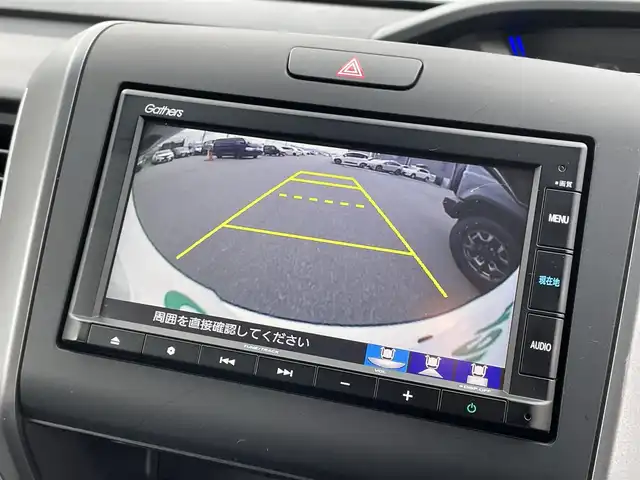 ホンダ フリード＋ クロスター 滋賀県 2023(令5)年 2万km プラチナホワイトパール 禁煙車/純正ナビ/CD/Bluetooth/FM/AM/SD/ipod/USB/バックカメラ/両側パワースライドドア/衝突軽減ブレーキ/アダプティブ・クルーズ・コントロール/車線維持支援システム/ETC/ハーフレザーシート/D/N席シートヒーター /前後ドライブレコーダー/LEDヘッドライト/オートライト/アイドリングストップ/ドアバイザー/プッシュスタート /スマートキー/電格ミラー