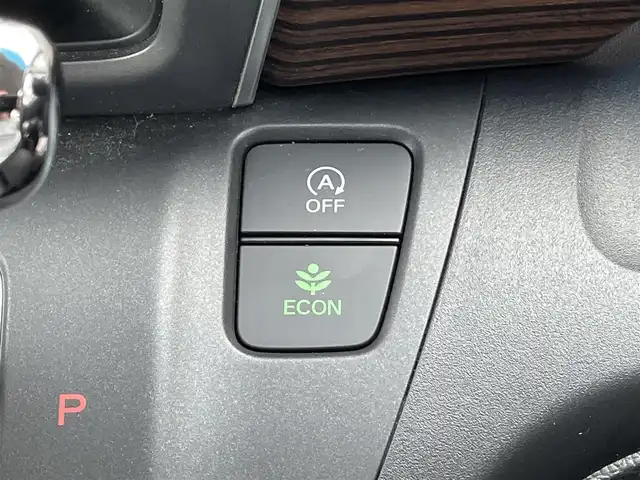ホンダ フリード＋ クロスター 滋賀県 2023(令5)年 2万km プラチナホワイトパール 禁煙車/純正ナビ/CD/Bluetooth/FM/AM/SD/ipod/USB/バックカメラ/両側パワースライドドア/衝突軽減ブレーキ/アダプティブ・クルーズ・コントロール/車線維持支援システム/ETC/ハーフレザーシート/D/N席シートヒーター /前後ドライブレコーダー/LEDヘッドライト/オートライト/アイドリングストップ/ドアバイザー/プッシュスタート /スマートキー/電格ミラー