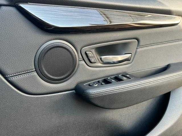 ＢＭＷ ２１８ｄ アクティブツアラー ラグジュアリー 埼玉県 2018(平30)年 6.4万km パール 後期型/パーキングサポートＰ/コンフォートＰ/黒革/パワーシート/シートヒーター/パワーバックドア/純正HDDナビ/(Bluetooth/USB)/バックカメラ/ＬＥＤヘッドライト