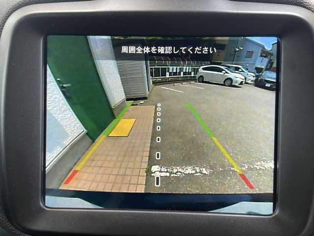 クライスラー・ジープ ジープ レネゲード リミテッド 大阪府 2022(令4)年 1万km グレーＭ ワンオーナー/純正メモリナビ/・FM/AM/Bluetooth/・フルセグテレビ/ETC2.0/前後ドライブレコーダー/バックカメラ/レーンキープアシスト/クルーズコントロール/革巻きステアリング/ステアリングリモコン/パワーシート（D席+N席）/ルーフレール/コーナーセンサー/LEDヘッドライト/オートライト/オートエアコン/プッシュスタート/スマートキー×2/USBジャック/12V電源/純正フロアマット/取扱説明書/保証書