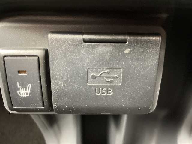 スズキ ハスラー Jスタイル Ⅱ 秋田県 2016(平28)年 3.7万km フェニックスレッドパール/ホワイト2トーンルーフ ４WD/デュアルカメラブレーキサポート/衝突被害軽減ブレーキ/レーンキープアシスト/純正メモリナビ/　　CD/DVD/BT/フルセグ/全方位カメラ/バックカメラ/ビルトインＥＴＣ/前席シートヒーター/ミラーヒーター/HIDヘッドライト/オートライト/社外ドライブレコーダー（前方のみ）/アイドリングストップ/純正フロアマット/純正ドアバイザー/スマートキー/ETC