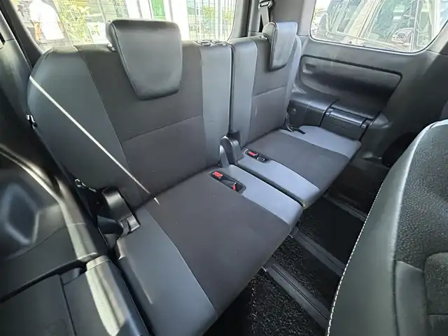 トヨタ ノア Si ダブルバイビーⅡ 鳥取県 2019(令1)年 5.2万km ホワイトパールクリスタルシャイン 純正９インチナビ/フルセグ/DVD/CD/BT/バックカメラ・ビルトインETC/前方ドライブレコーダー/ハーフレザーシート/トヨタセーフティセンス/クルーズコントロール/レーンキープアシスト/両側パワースライドドア/LEDヘッドライト/フォグライト/純正16インチアルミホイール/プッシュエンジンスタート/アイドリングストップ/フロアマット/ドアバイザー/スペアキー