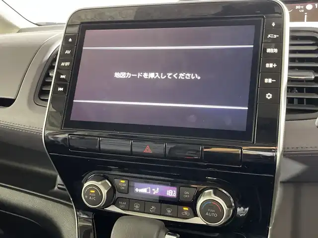 日産 セレナ ハイウェイスター 福岡県 2020(令2)年 3万km マルーンレッド 2トーン ・純正ナビ　/・前ドラレコ　/・社外フリップダウンモニター　/・クルコン　/・横滑り防止　/・前後コーナーセンサー　/・エマージェンシーブレーキ　/・ハンズフリーオートスライド　/・片側パワスラ　/・バックカメラ　/・オートライト/・純正フロアマット/・純正15インチアルミ/・電格ミラー