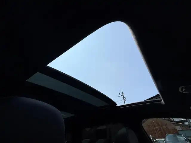 アウディ Ｑ７ 55TFSIクワトロアダプティブエアサスペンション 静岡県 2019(平31)年 4.8万km パール エアサスペンション/パノラマサンルーフ/レザーシート/バーチャルコックピット/BSM/電動リアゲート/純正ナビ/(CD/DVD/Bluetooth/フルセグ)/360°カメラ/アダプティブクルーズコントロール/レーンキープアシスト/パーキングアシスト/ダウンヒルアシストコントロール/メモリー付パワーシート/シートヒーター/アドバンストキー/ETC2.0/ドライブレコーダー/純正フロアマット/純正21インチアルミホイール/3列シート/保証書/取説
