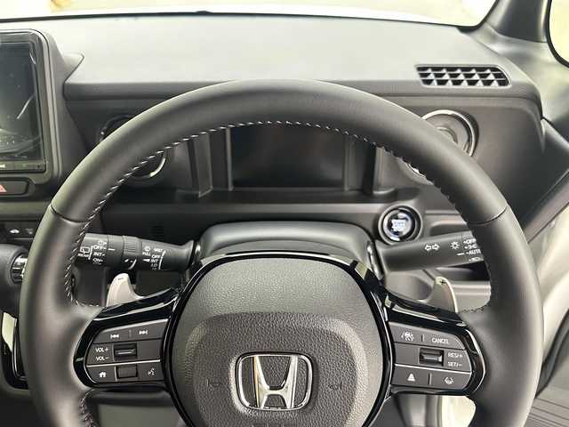 ホンダ Ｎ ＢＯＸ カスタム ターボ 兵庫県 2025(令7)年 0.1千km プラチナホワイトパール 届出済未使用車/純正メモリーナビ（BT/USB/ フルセグTV）/バックカメラ/純正15インチアルミホイール/LEDヘッドランプ/両側パワースライドドア/ハーフレザーシート/スマートキー2本/プッシュスタート/ACC/LKA/DCS/オートハイビーム/ヘッドライトレベライザー/シートヒーター