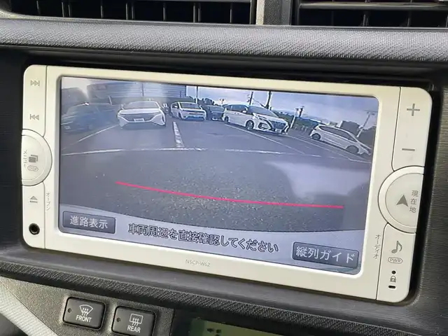 トヨタ アクア S 大阪府 2014(平26)年 1.1万km ホワイトパールクリスタルシャイン 純正ナビ　/バックカメラ　/ETC　/ワンセグTV　/15インチモデリスタアルミホイール/純正フロアマット　