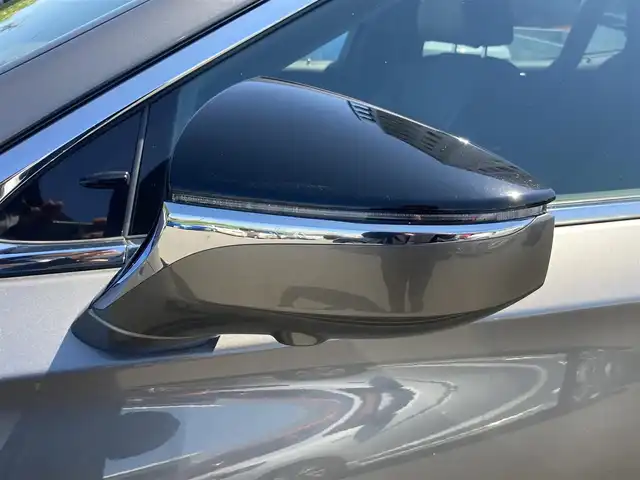 レクサス ＬＳ 500h バージョンL 静岡県 2019(令1)年 7.2万km マンガンラスター Toyota Safety Sense/純正ナビ/　AM FM CD DVD Bluetooth USB AUX/フルセグTV/ビルトインETC2.0/LEDオートヘッドランプ/全席シートヒーター＆シートベンチレーション/レーダークルーズコントロール/デジタルインナーミラー/パワートランクリッド/純正20インチアルミホイール/ヘッドアップディスプレイ/電動リアサンシェード/スマートキー2本＆カードキー1枚/アラウンドビューモニター/ドライブレコーダー/ブラウンレザーシート/全席パワーシート