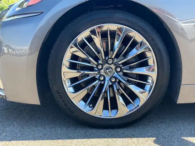 レクサス ＬＳ 500h バージョンL 静岡県 2019(令1)年 7.2万km マンガンラスター Toyota Safety Sense/純正ナビ/　AM FM CD DVD Bluetooth USB AUX/フルセグTV/ビルトインETC2.0/LEDオートヘッドランプ/全席シートヒーター＆シートベンチレーション/レーダークルーズコントロール/デジタルインナーミラー/パワートランクリッド/純正20インチアルミホイール/ヘッドアップディスプレイ/電動リアサンシェード/スマートキー2本＆カードキー1枚/アラウンドビューモニター/ドライブレコーダー/ブラウンレザーシート/全席パワーシート