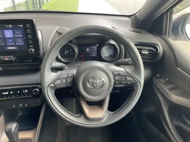 トヨタ ヤリス ハイブリッド Z 愛知県 2020(令2)年 4.5万km アイスピンクメタリック トヨタセーフティーセンス/純正8インチディスプレイオーディオナビ（無し）/レーダークルーズコントロール/シートヒーター/バックカメラ/コーナーセンサー/LEDヘッドライト/オートマチックハイビーム/ドライブレコーダー/ETC/衝突被害軽減ブレーキ/Bluetooth/ステアリングスイッチ/スマートキー/プッシュスタート