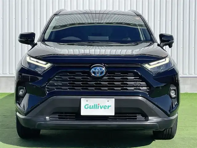 トヨタ ＲＡＶ４ ハイブリットX 香川県 2022(令4)年 3.7万km アティチュードブラックマイカ 純正9インチメモリーナビ/→AM/FM/CD/DVD/Bluetooth/フルセグTV/レーダークルーズコントロール/レーンキープアシスト/ビルトインETC/バックカメラ/ドライブレコーダー/衝突軽減ブレーキ/オートハイビーム/LEDヘッドライト/ブラインドスポットモニター/純正オプション18インチアルミホイール/ステアリングスイッチ/スマートキー/スペアキー×1/禁煙車