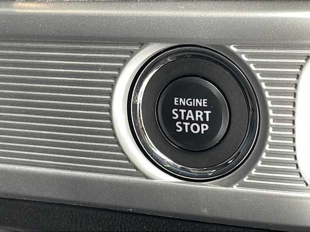 スズキ スペーシア カスタム HYBRID XS 沖縄県 2021(令3)年 5.2万km ピュアホワイトP 純正８インチナビ/（Ｂｌｕｅｔｏｏｔｈ　フルセグTV　ＣＤ　ＤＶＤ）/全方位モニター/ドライブレコーダー/クルーズコントロール/両側パワースライドドア/コーナーセンサー/衝突軽減ブレーキ/ヘッドアップディスプレイ/革巻きステアリング/シートヒーター/ハーフレザーシート/純正15インチアルミホイール/LEDヘッドライト/オートライト/ドアバイザー