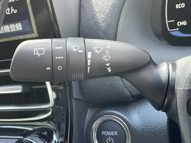 トヨタ アクア GRスポーツ 滋賀県 2024(令6)年 0.1千km パールⅡ 純正ナビ/Bluetooth/USB/Miracast/パノラミックビューモニター/セーフティセンス/・プリクラッシュセーフティ/・レーントレーシングアシスト/・レーダークルーズコントロール/・オートマチックハイビーム/・ロードサインアシスト/パーキングサポートブレーキ/ハーフレザーシート/コンフォートパッケージ/・イージリターン機能/・シートヒーター /・シートバックポケット/・ステアリングヒーター/LEDヘッドライト/オートライト/ETC/前後ドライブレコーダー/プッシュスタート /スマートキー