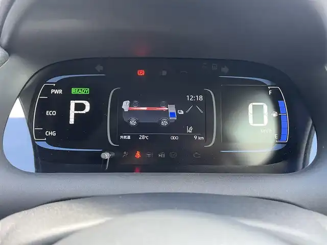 トヨタ アクア GRスポーツ 滋賀県 2024(令6)年 0.1千km パールⅡ 純正ナビ/Bluetooth/USB/Miracast/パノラミックビューモニター/セーフティセンス/・プリクラッシュセーフティ/・レーントレーシングアシスト/・レーダークルーズコントロール/・オートマチックハイビーム/・ロードサインアシスト/パーキングサポートブレーキ/ハーフレザーシート/コンフォートパッケージ/・イージリターン機能/・シートヒーター /・シートバックポケット/・ステアリングヒーター/LEDヘッドライト/オートライト/ETC/前後ドライブレコーダー/プッシュスタート /スマートキー
