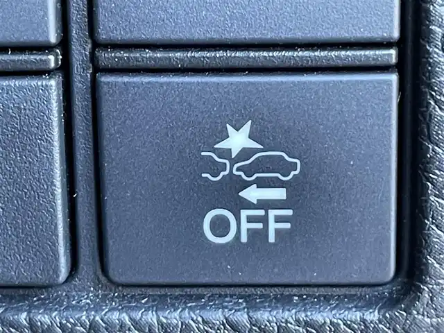 ホンダ Ｎ ＢＯＸ G L ターボ ホンダセンシング 岐阜県 2018(平30)年 3万km クリスタルブラックパール 禁煙車/社外SDナビ/AM/FM/CD/BT/フルセグTV/バックカメラ/衝突軽減ブレーキ/LKA/両側パワースライドドア/レーダークルーズコントロール /ビルトインETC/ハーフレザーシート /スマートキー/プッシュスタート /360°ドライブレコーダー/純正アルミホイール/純正ドアバイザー/純正フロアマット/オートライト/LEDヘッドライト/フォグランプ