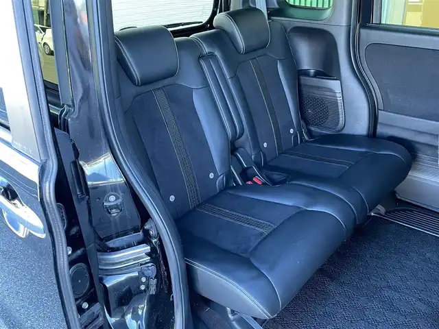 ホンダ Ｎ ＢＯＸ G L ターボ ホンダセンシング 岐阜県 2018(平30)年 3万km クリスタルブラックパール 禁煙車/社外SDナビ/AM/FM/CD/BT/フルセグTV/バックカメラ/衝突軽減ブレーキ/LKA/両側パワースライドドア/レーダークルーズコントロール /ビルトインETC/ハーフレザーシート /スマートキー/プッシュスタート /360°ドライブレコーダー/純正アルミホイール/純正ドアバイザー/純正フロアマット/オートライト/LEDヘッドライト/フォグランプ