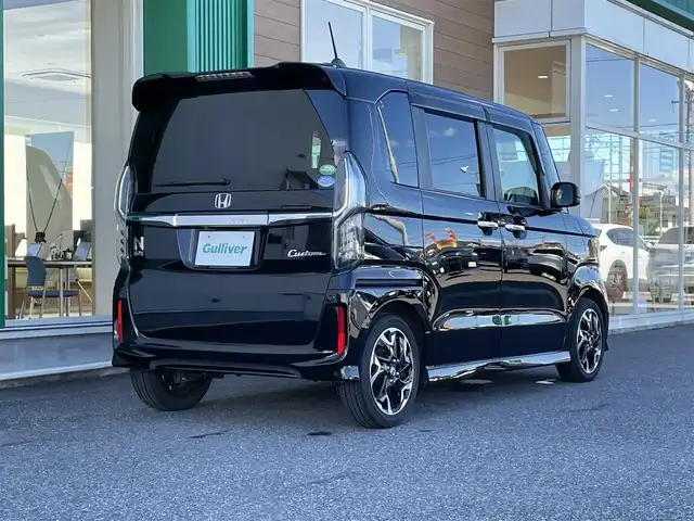 ホンダ Ｎ ＢＯＸ G L ターボ ホンダセンシング 岐阜県 2018(平30)年 3万km クリスタルブラックパール 禁煙車/社外SDナビ/AM/FM/CD/BT/フルセグTV/バックカメラ/衝突軽減ブレーキ/LKA/両側パワースライドドア/レーダークルーズコントロール /ビルトインETC/ハーフレザーシート /スマートキー/プッシュスタート /360°ドライブレコーダー/純正アルミホイール/純正ドアバイザー/純正フロアマット/オートライト/LEDヘッドライト/フォグランプ