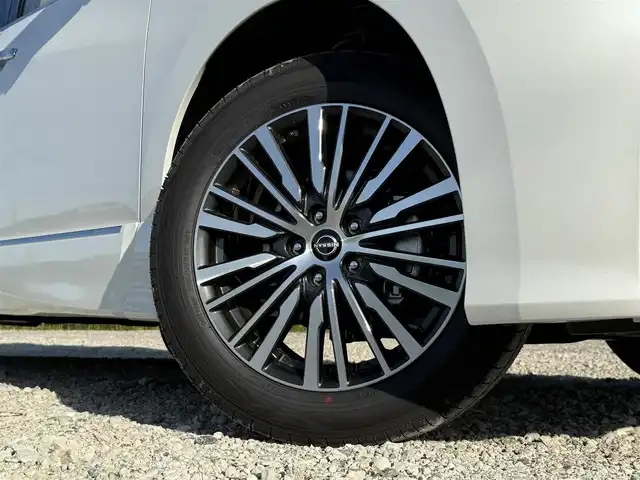 日産 エルグランド 250ハイウェイスターS 兵庫県 2025(令7)年 0.1千km パール 登録済み未使用車/純正アルミホイール/LEDヘッドライト/オートライト/コーナーセンサー/エマージェンシーブレーキ/ステアリングリモコン/プロパイロット/アラウンドビューモニタ-/BSM/レーダークルコン/レーンキープ/オートハイビーム/両側パワースライドドア/パワーバックドア/ハーフレザーシート/Ｗエアコン