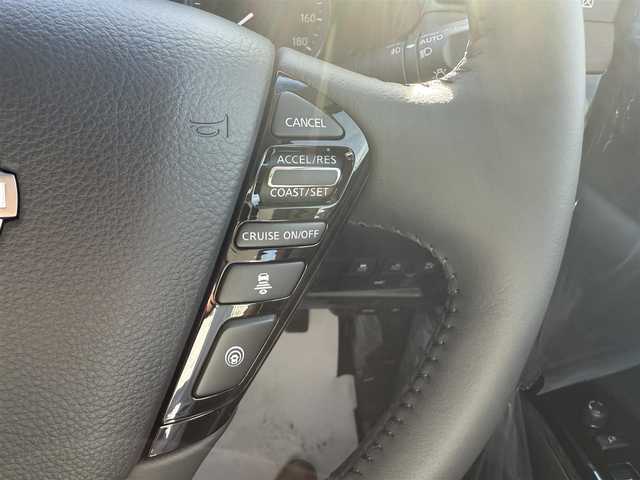 日産 エルグランド 250ハイウェイスターS 兵庫県 2025(令7)年 0.1千km パール 登録済み未使用車/純正アルミホイール/LEDヘッドライト/オートライト/コーナーセンサー/エマージェンシーブレーキ/ステアリングリモコン/プロパイロット/アラウンドビューモニタ-/BSM/レーダークルコン/レーンキープ/オートハイビーム/両側パワースライドドア/パワーバックドア/ハーフレザーシート/Ｗエアコン