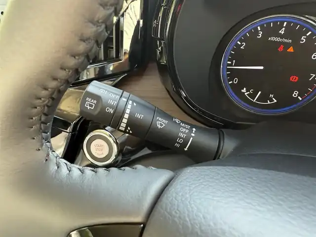 日産 エルグランド 250ハイウェイスターS 兵庫県 2025(令7)年 0.1千km パール 登録済み未使用車/純正アルミホイール/LEDヘッドライト/オートライト/コーナーセンサー/エマージェンシーブレーキ/ステアリングリモコン/プロパイロット/アラウンドビューモニタ-/BSM/レーダークルコン/レーンキープ/オートハイビーム/両側パワースライドドア/パワーバックドア/ハーフレザーシート/Ｗエアコン