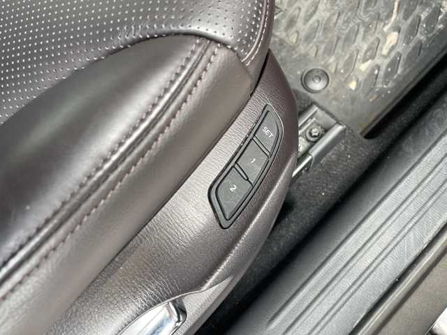 マツダ ＣＸ－８ XD Lパッケージ 愛知県 2020(令2)年 3万km チタニウムフラッシュマイカ プレミアムサウンドBOSE/純正8型ナビ SDカードなし/フリップダウンモニター/全方位カメラ/レーダークルーズコントロール/シートヒーター/エアシート/バックカメラ/電動リアゲート/パワーシート/ヘッドアップディスプレイ/純正アルミホイール/ブラインドスポットモニター/LEDヘッドライト/ステアリングヒーター/リアオートエアコン/オートマチックハイビーム/ドライブレコーダー/ETC/衝突軽減システム/フルセグ/CD DVD/Bluetooth/ステアリングスイッチ/スマートキー/プッシュスタート